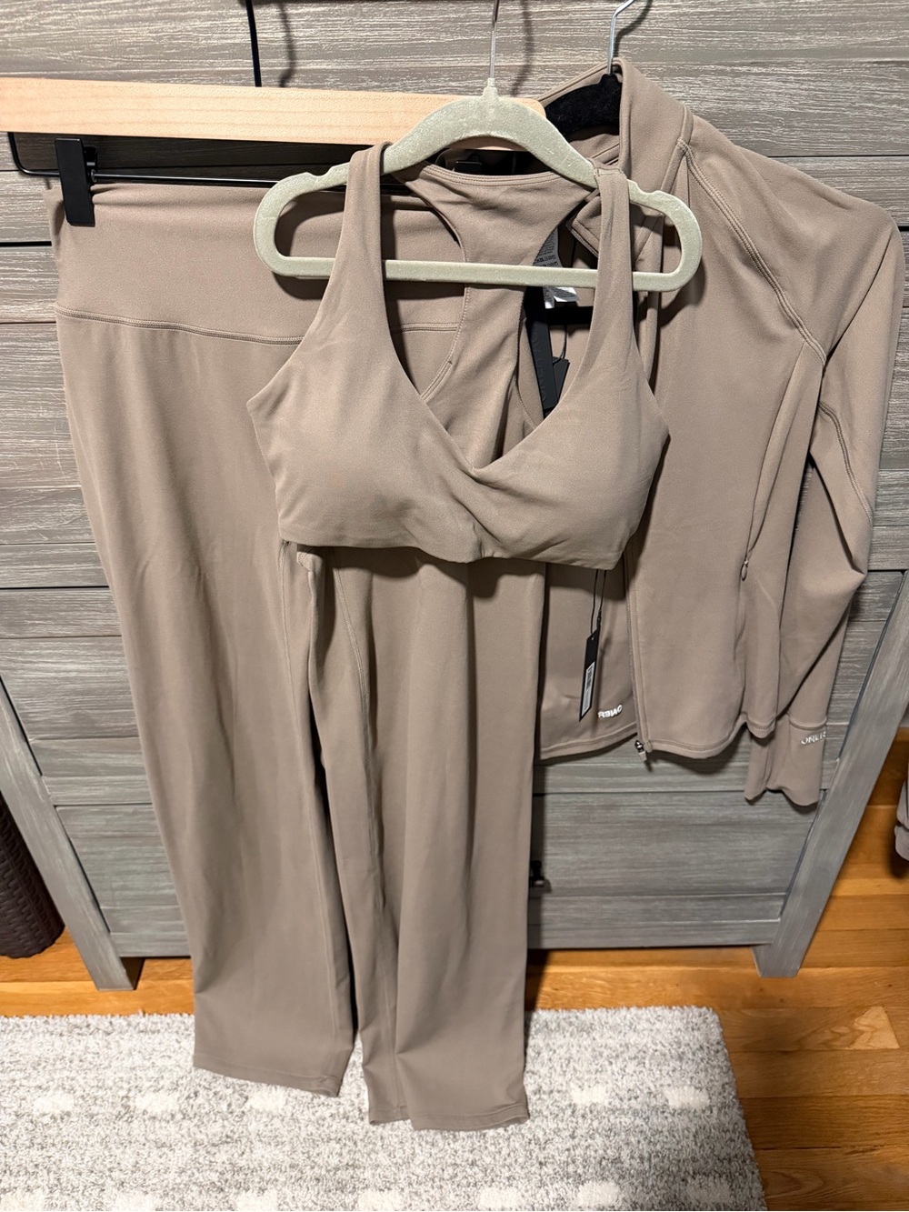 Oner active straight leg pants(m), racerback bra(m) and jacket(L) moss brown